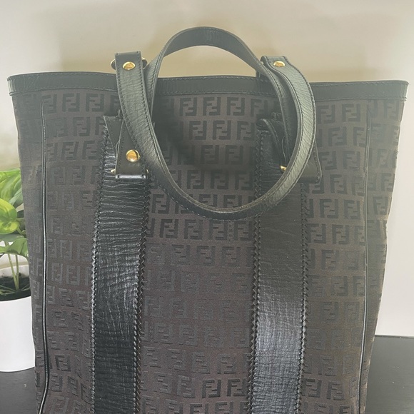 Sold - Picture 3 of 11